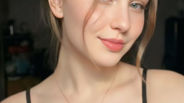 Video Iclik Hijab – Tobrut Goyangannya Bikin Gak Nahan Viral